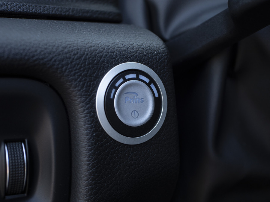 RAM 1500 Rebel | 3.6L V6 | Crew Cab