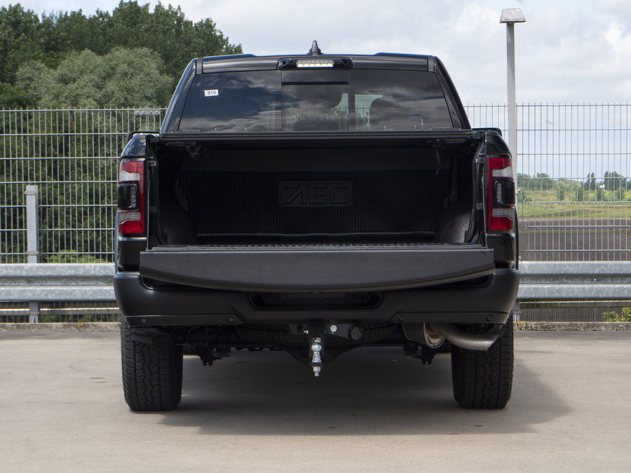 RAM 1500 Rebel | 3.6L V6 | Crew Cab