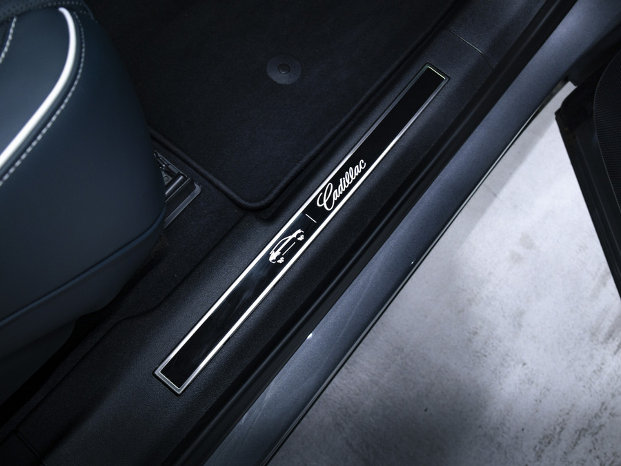 Cadillac LYRIQ Sport