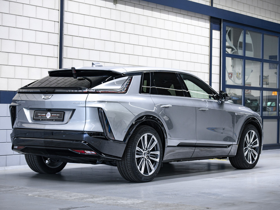 Cadillac LYRIQ Sport