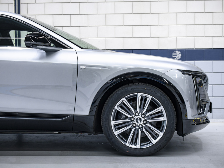 Cadillac LYRIQ Sport