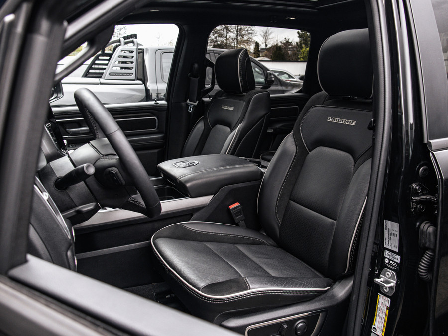 Dodge Ram 1500 Laramie Premium