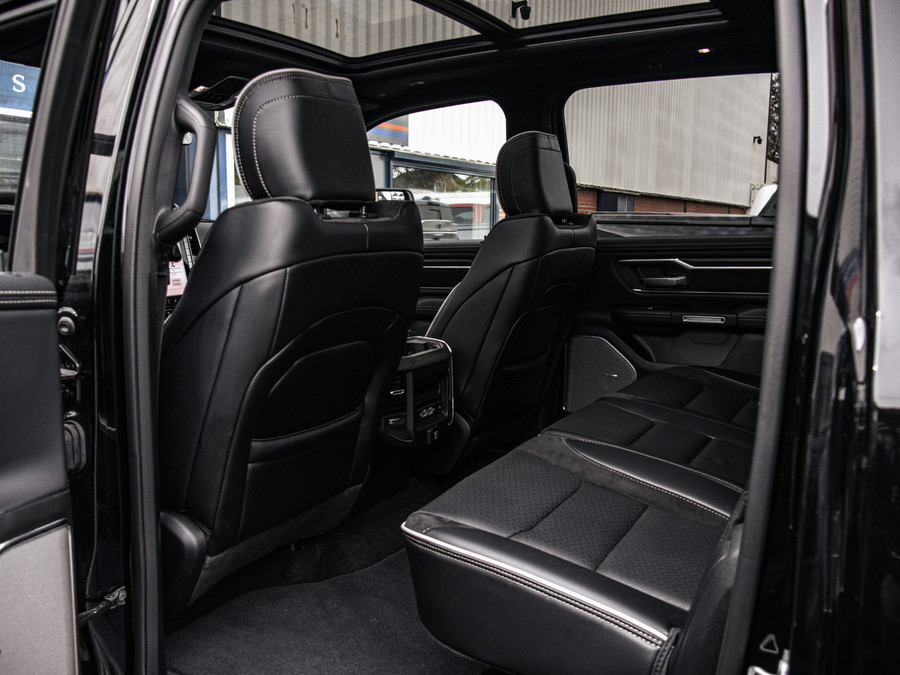 Dodge Ram 1500 Laramie Premium