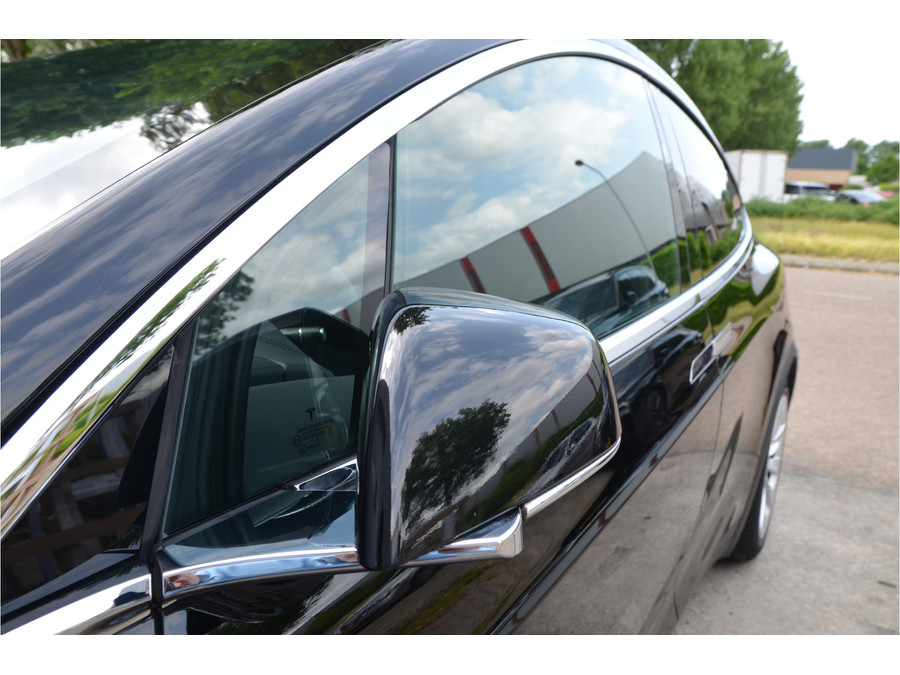 Tesla Model X Long Range