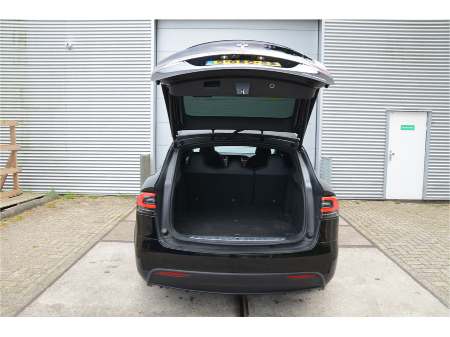 Tesla Model X Long Range