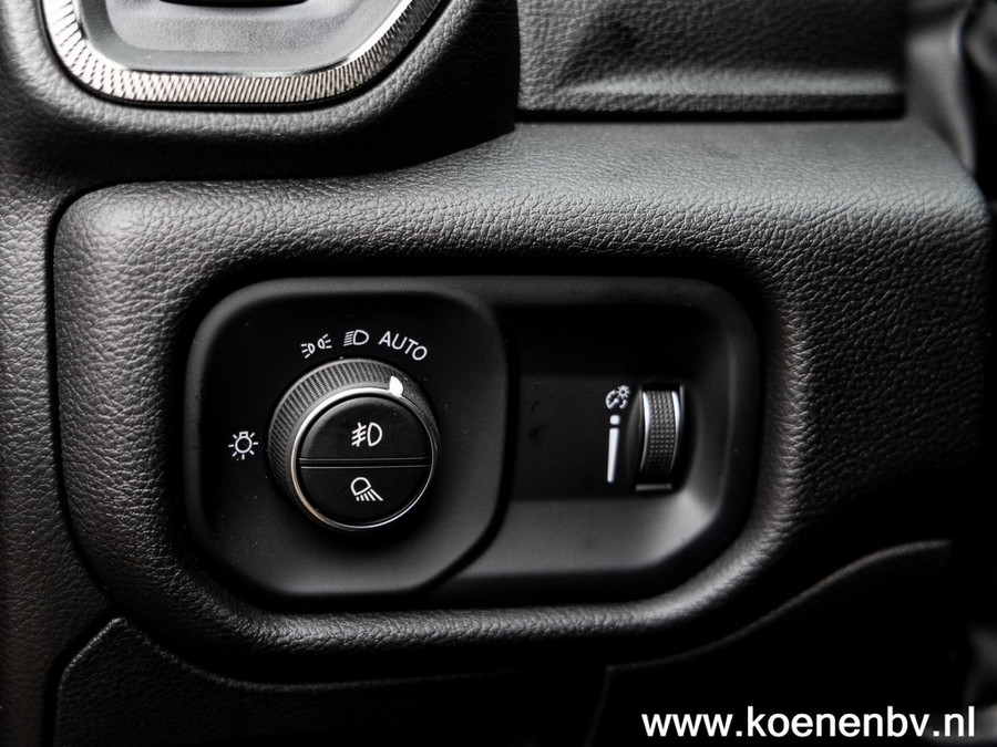Dodge Ram Pickup GEEN BPM !!! 5.7 V8 Aut. Sport LPG / LAADBAKDSEL NAAR KEUZE