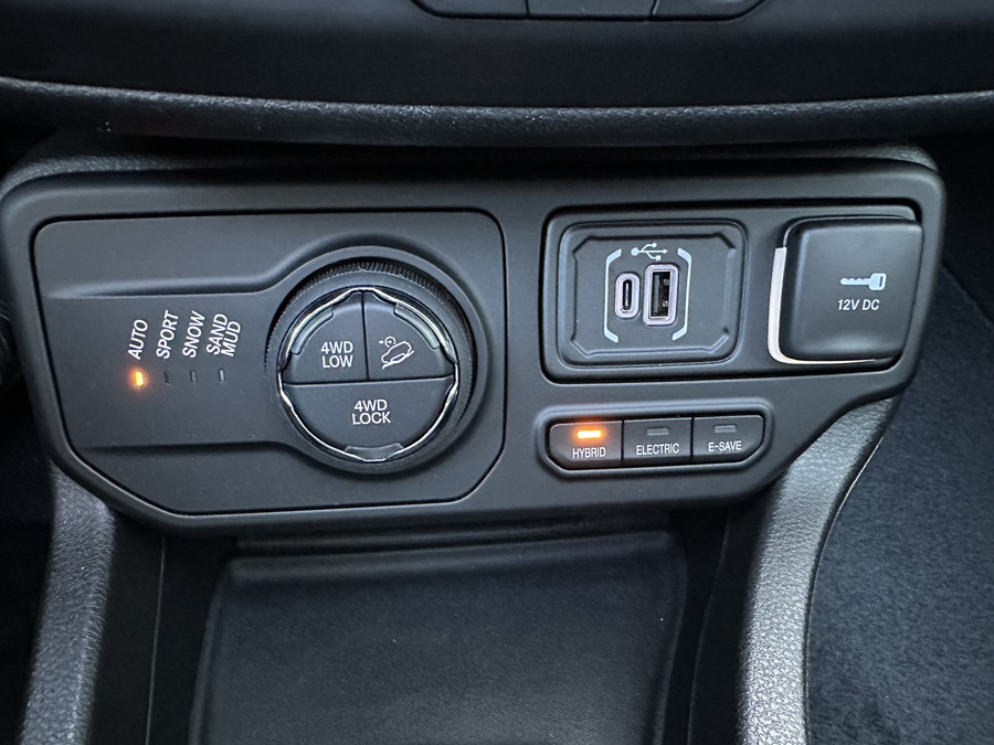 Jeep Renegade 4xe 240 Plug-in Hybrid The North Star (Schuif/kantel Dak - Navigarie - Apple Carplay - Camera - Stoe