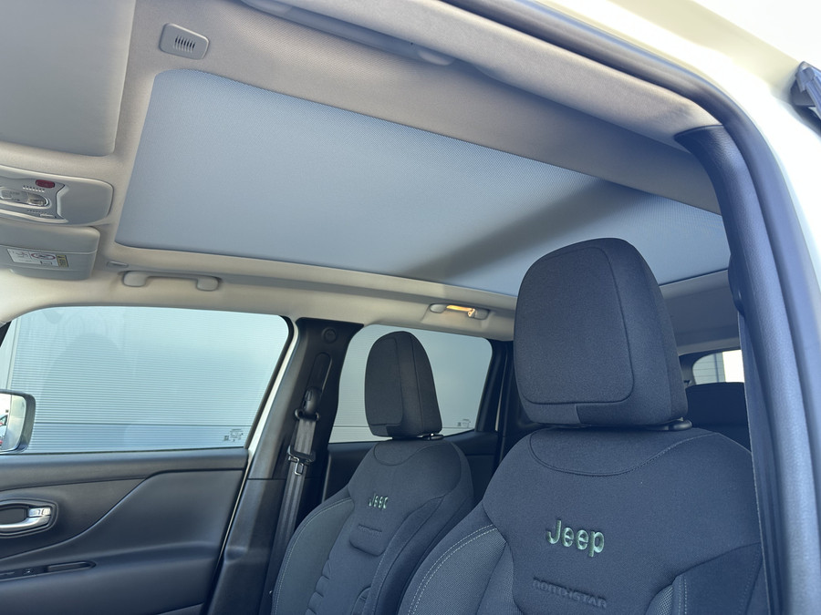 Jeep Renegade 4xe 240 Plug-in Hybrid The North Star (Schuif/kantel Dak - Navigarie - Apple Carplay - Camera - Stoe