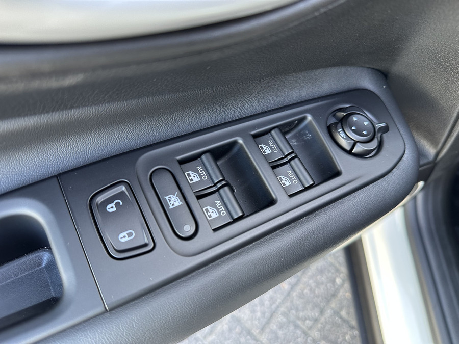Jeep Renegade 4xe 240 Plug-in Hybrid The North Star (Schuif/kantel Dak - Navigarie - Apple Carplay - Camera - Stoe