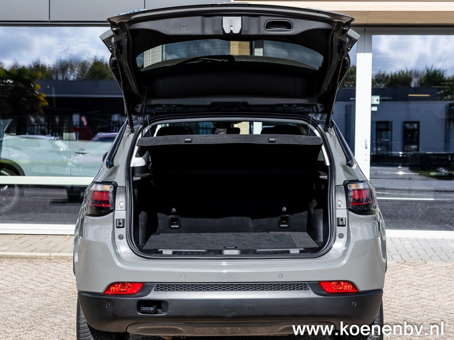 Jeep Compass 4XE 240pk PHEV Trailhawk Autom. PANO / CLIMA / ADAP. CRUISE