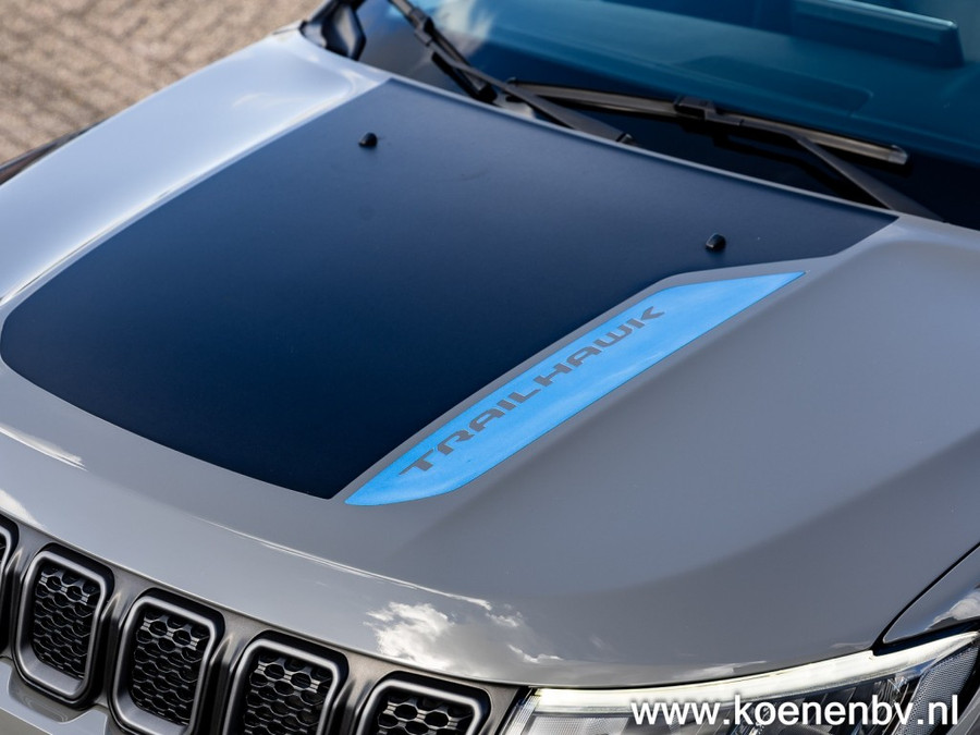 Jeep Compass 4XE 240pk PHEV Trailhawk Autom. PANO / CLIMA / ADAP. CRUISE