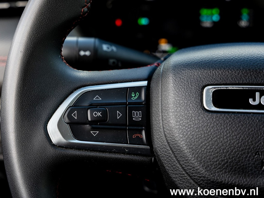 Jeep Compass 4XE 240pk PHEV Trailhawk Autom. PANO / CLIMA / ADAP. CRUISE