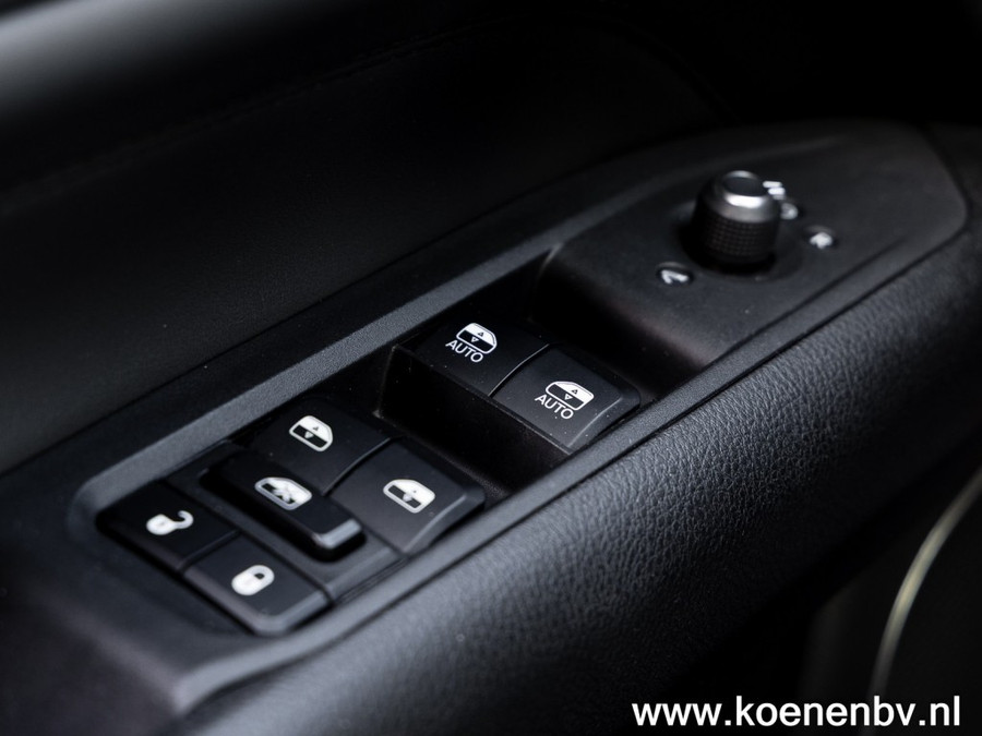 Jeep Compass 4XE 240pk PHEV Trailhawk Autom. PANO / CLIMA / ADAP. CRUISE