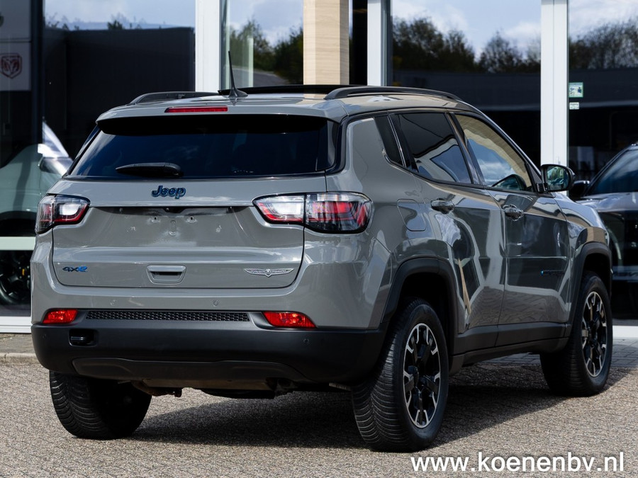 Jeep Compass 4XE 240pk PHEV Trailhawk Autom. PANO / CLIMA / ADAP. CRUISE