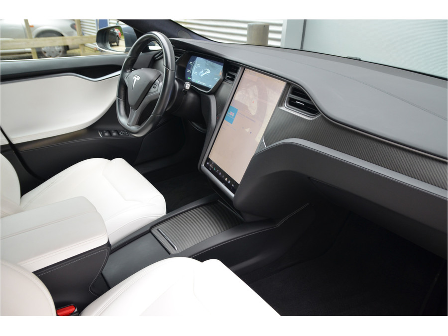 Tesla Model S 75D (4x4)